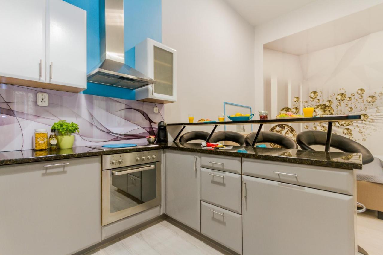 Blue Magic Apartment บูดาเปสต์ ภายนอก รูปภาพ