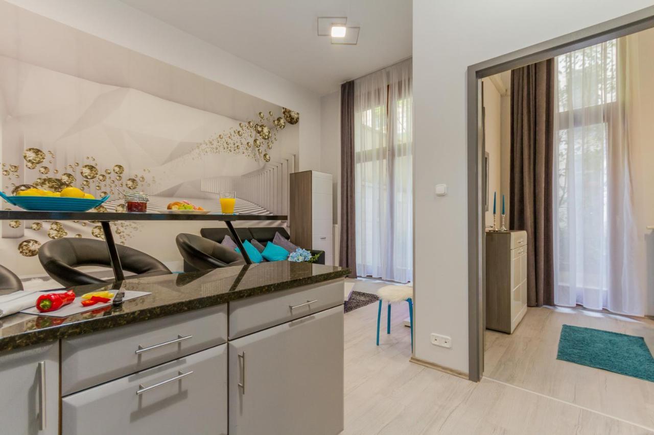 Blue Magic Apartment บูดาเปสต์ ภายนอก รูปภาพ